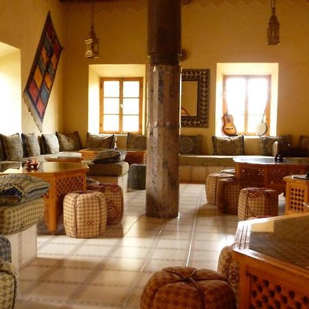 Hotel Defat Kasbah Ait Benhaddou Esterno foto