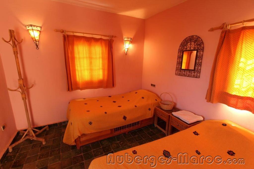 Hotel Defat Kasbah Ait Benhaddou Esterno foto