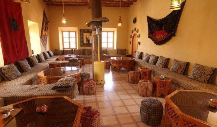 Hotel Defat Kasbah Ait Benhaddou Esterno foto